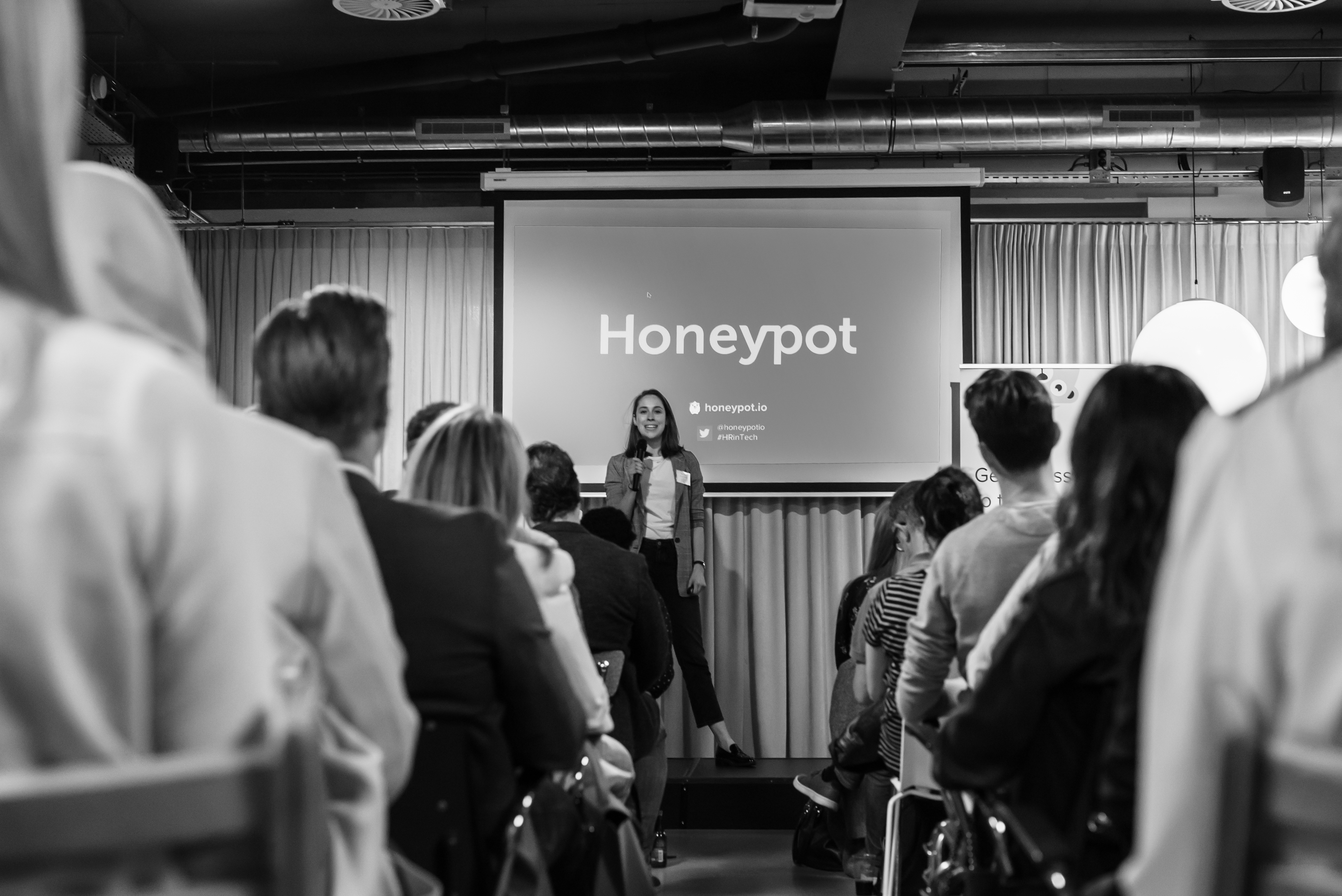 Laura, Netherlands Country Lead, speaking at HR in Tech in the Netherlands.